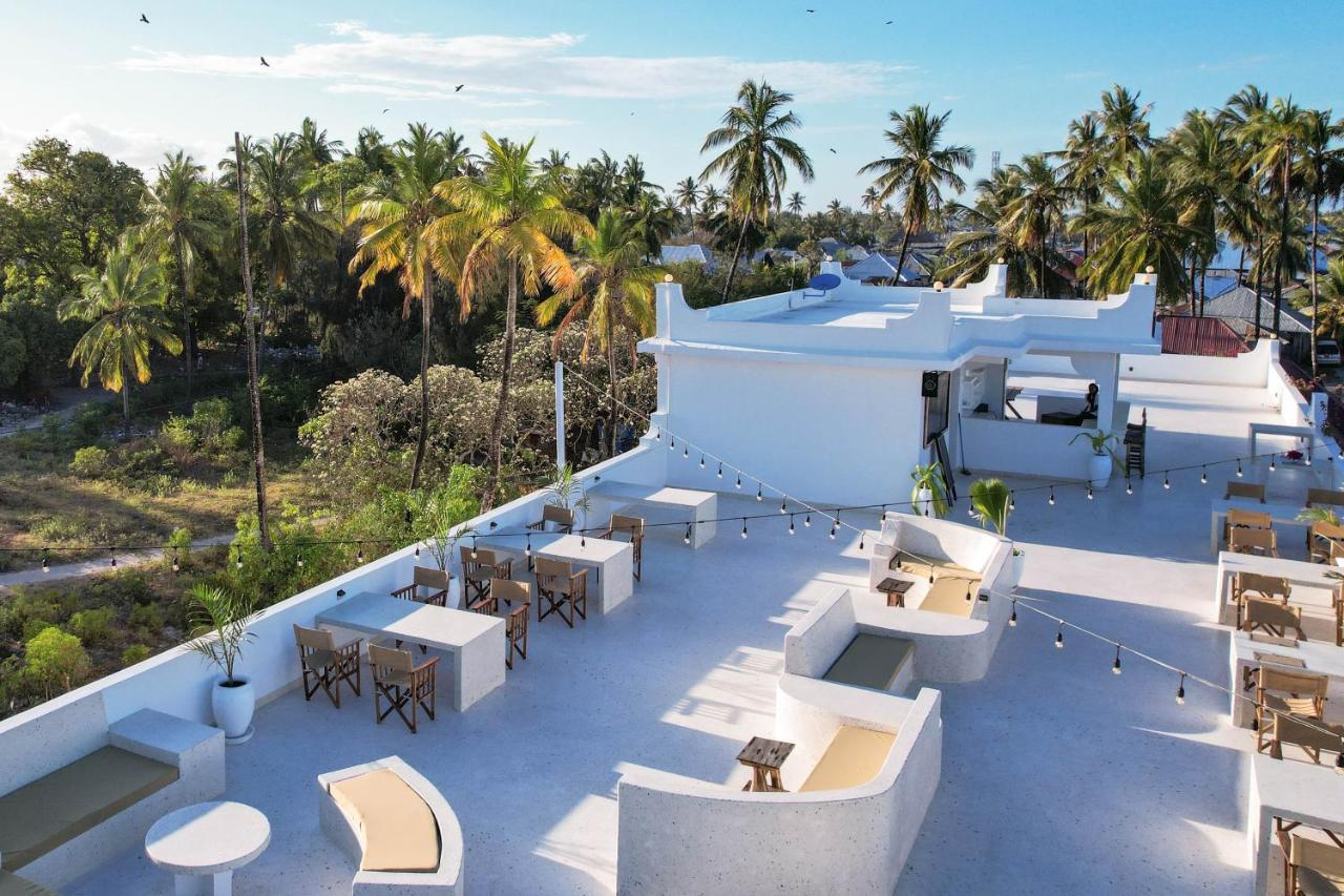 Paje White House Hotel Bagian luar foto