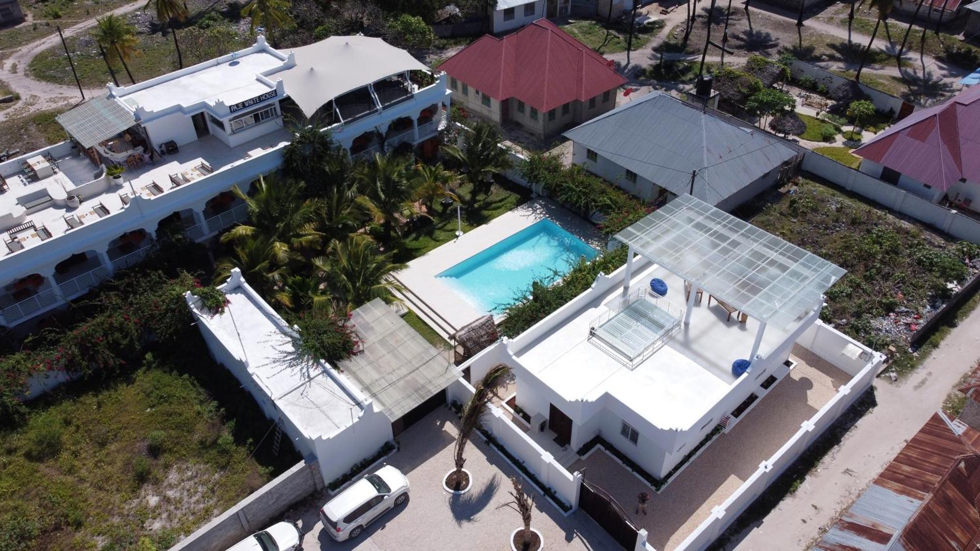 Paje White House Hotel Bagian luar foto