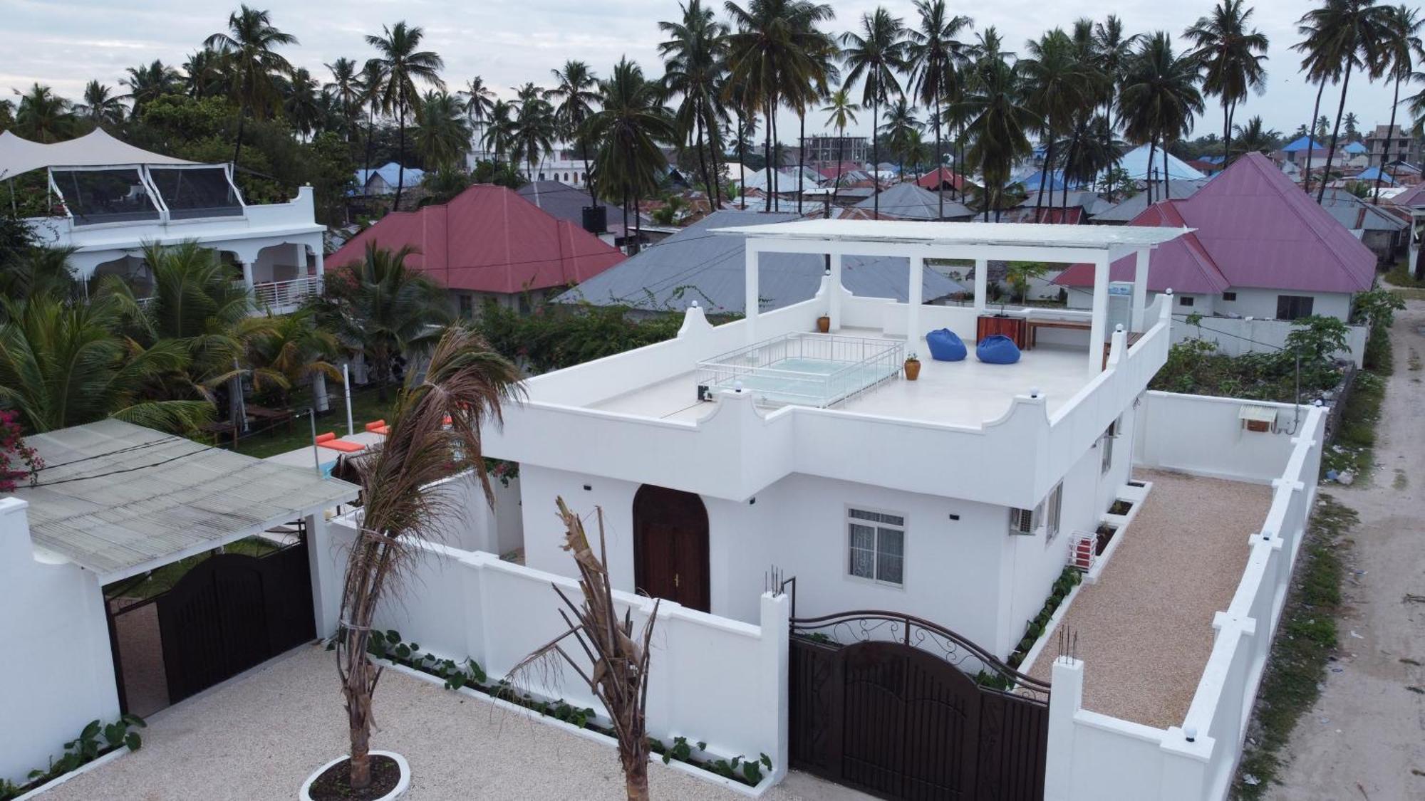 Paje White House Hotel Bagian luar foto