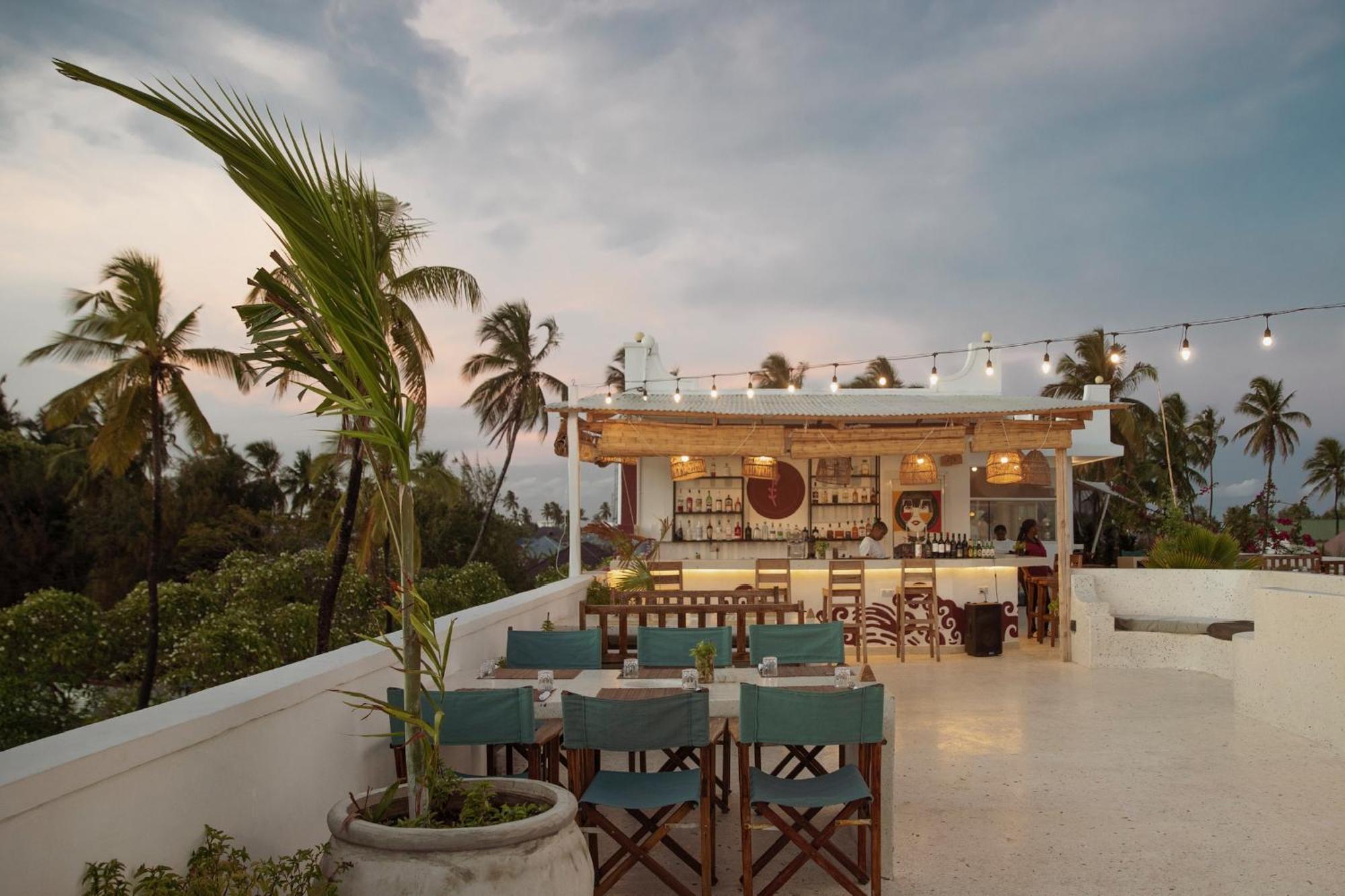 Paje White House Hotel Bagian luar foto