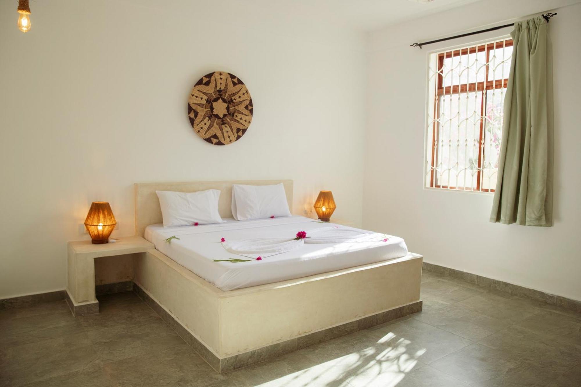 Paje White House Hotel Bagian luar foto